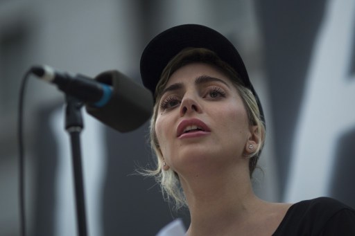 El conmovedor discurso de Lady Gaga por víctimas en Orlando: no se aguantó las lágrimas