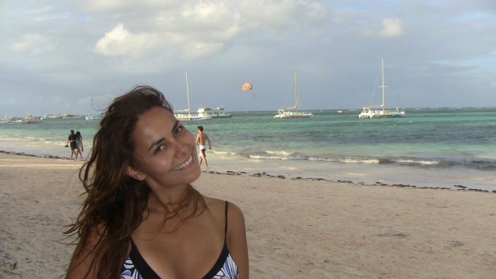 Periodista Carola Bezamat entrega tips de belleza que de seguro te darán resultados