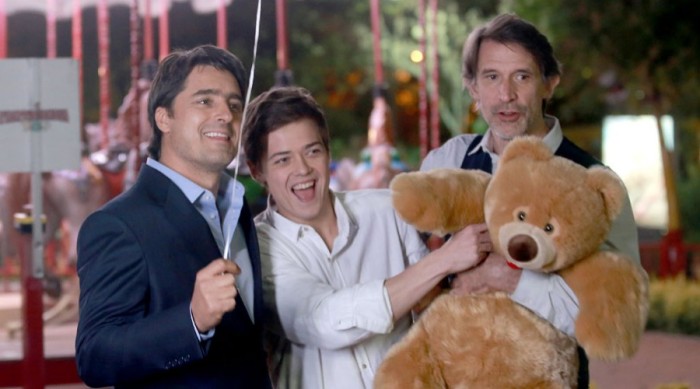 Pequeño actor derritió corazones de televidentes durante estreno de 