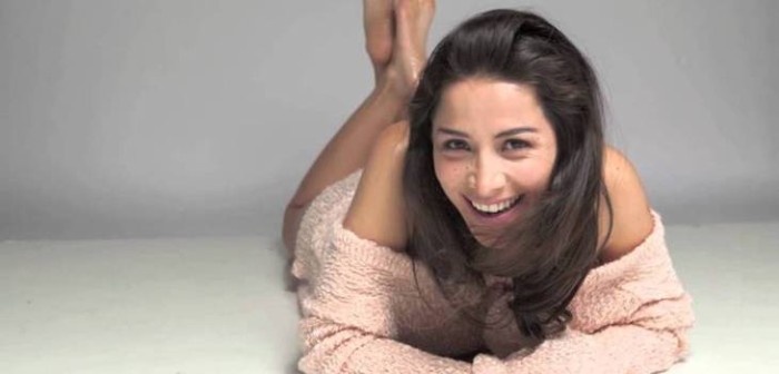 Loreto Aravena revela cómo combate el frío durante escenas con poca ropa en 'Preciosas'