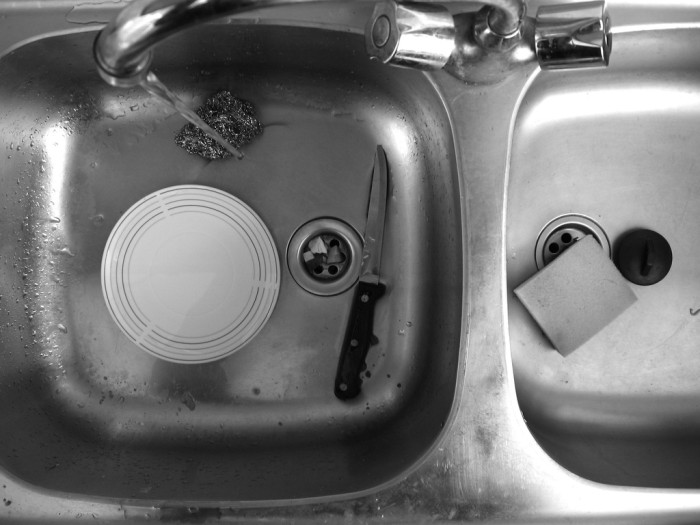 5 Trucos para destapar las cañerías con ingredientes caseros