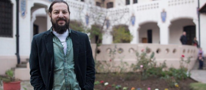 Concejal de Ñuñoa lanzó campaña estilo 'Game of Thrones' a pocos días de las primarias