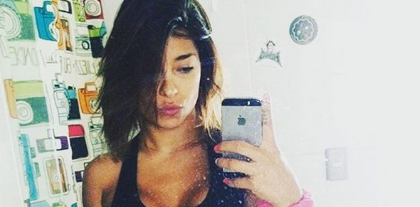 Fanny Cuevas dedicó desafiante mensaje a sus detractores con foto en topless