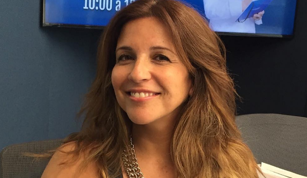 Karla Constant compartió en Instagram tierna fotografía de cuando era niña