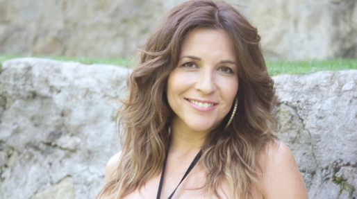 Karla Constant compartió fotografía de su antes y ahora en Instagram: se llenó de halagos