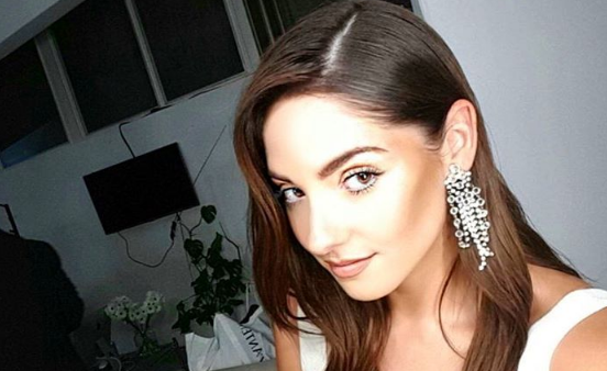 Las críticas que recibió Kel Calderón en Instagram por foto 'demasiado' maquillada