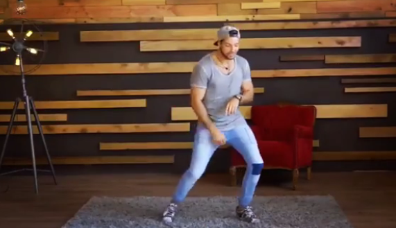 Luis Mateucci festina con su popular 'paso base' y sacó carcajadas en Instagram