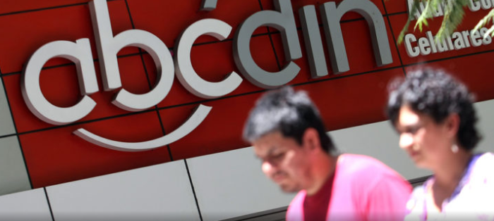 Declaran admisible demanda de Sernac contra Abcdin por cobros ilegales en tarjetas