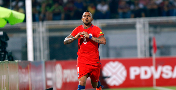 Arturo Vidal se quitó la ropa para dedicar duro mensaje a sus detractores