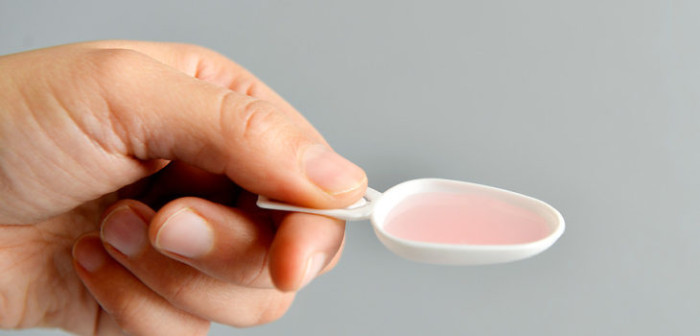 ISP alerta de graves efectos adversos al administrar codeína a niños menores de 12 años