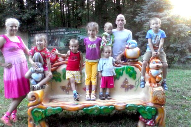 Padre asesinó a su mujer, a su mamá y a sus seis hijos: luego los descuartizó con un hacha