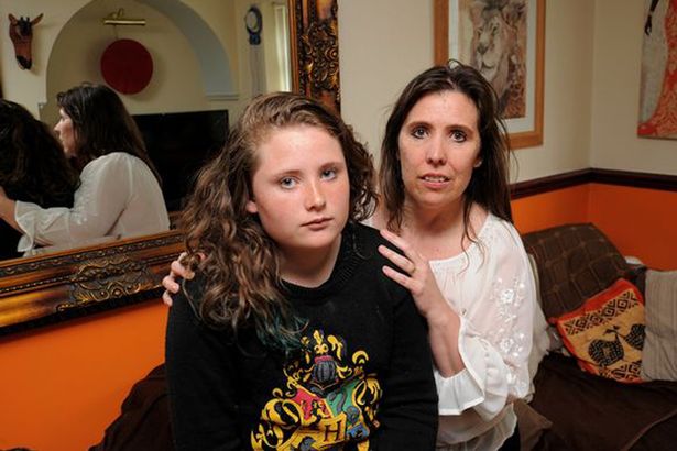 Hannah y Deborah Dutton