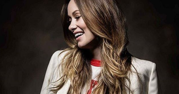 Esta fue la forma con la que Olivia Wilde mostró su panza de embarazo