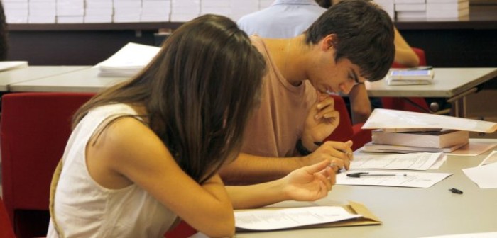 Las 15 carreras (profesionales y técnicas) con más estudiantes en 2016