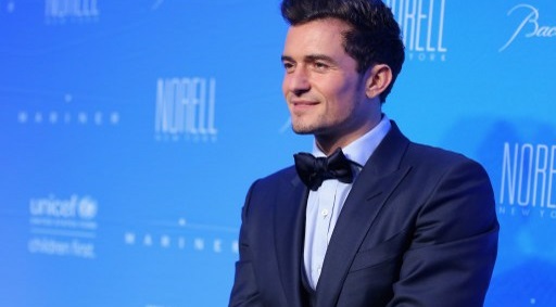 Orlando Bloom es fotografiado desnudo en la playa junto a Katy Perry