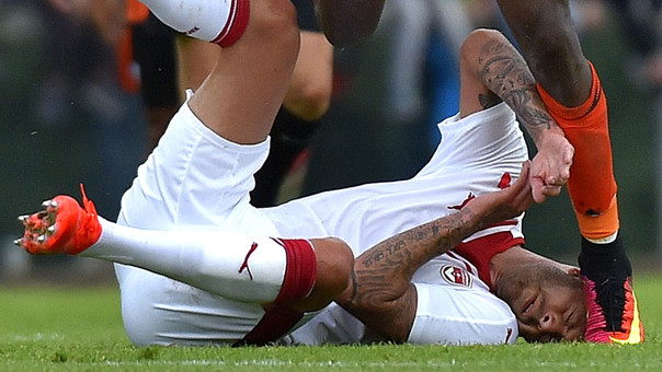 Destacado jugador francés sufre violenta lesión: le partieron la oreja en dos