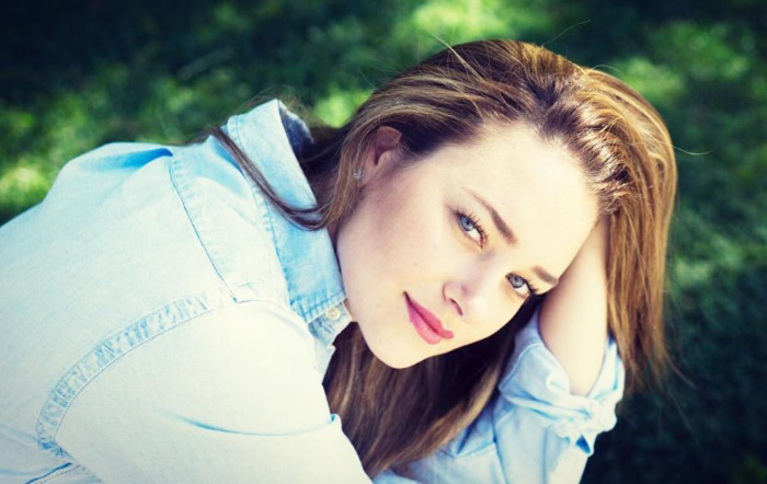 Daniela Nicolás sorprende con sutil cambio de look para renovar energías