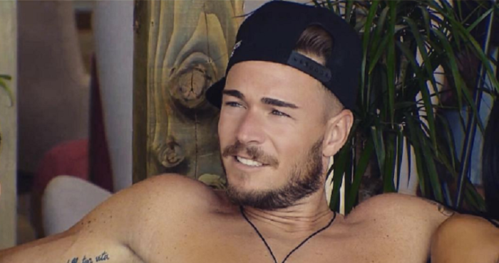 Volvió a sorprender: Tony Spina revela su segundo tatuaje hecho en Chile