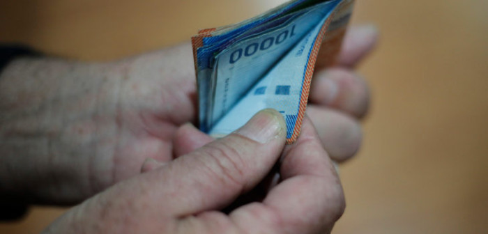 Verifica si eres una de las 122 mil personas con excedentes en Cajas de Compensación