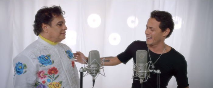 El sentido llanto de Marc Anthony al homenajear a Juan Gabriel en New York