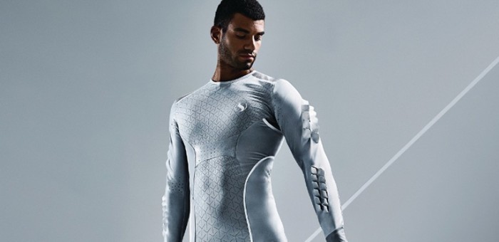 Diseñan traje para atletas con material usado para producir preservativos