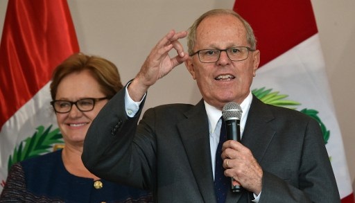 Presidente de Perú plantea atraer a 