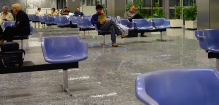 El piso de este hospital estaba “asqueroso”: paciente les advirtió de una divertida manera