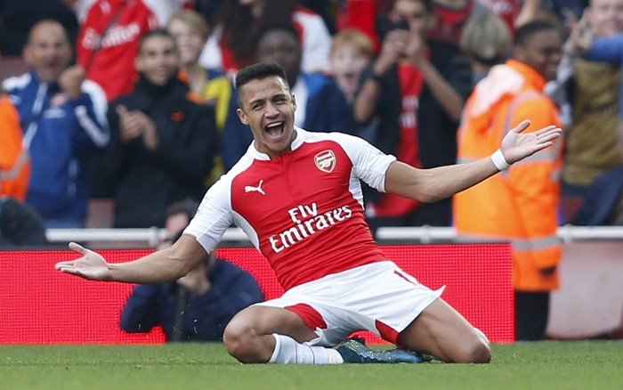 Champions: Alexis Sánchez le dio un punto de oro al Arsenal en visita al PSG