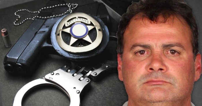 El tormentoso motivo por el que mujer se hizo policía: logró su objetivo