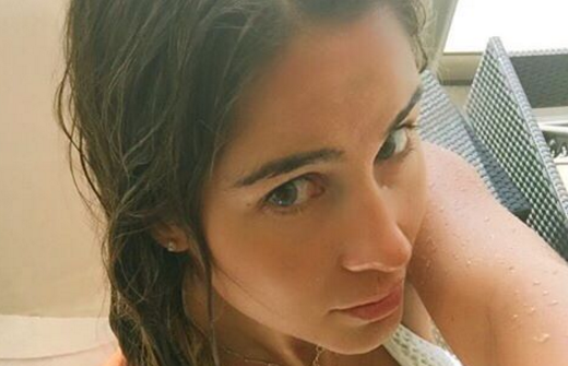 Fran Undurraga sorprende con su talento para el canto en breve demostración en Instagram