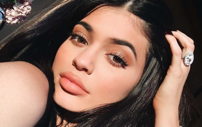 El nuevo estilo de Kylie Jenner con el que exhibe sus atributos