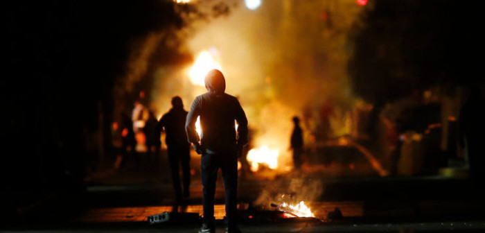 Carabinero recibe disparo durante manifestaciones en la región Metropolitana