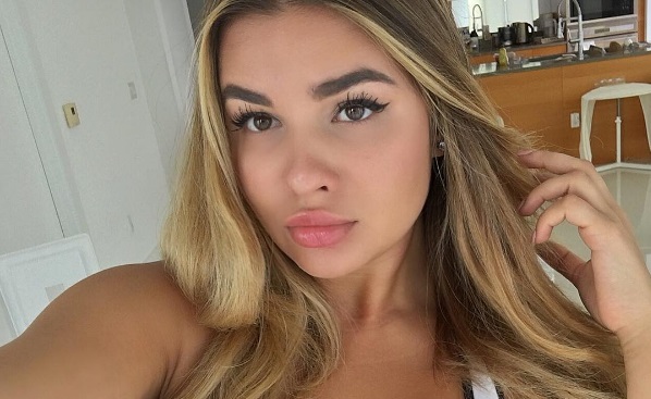 Joven conocida como la Kim Kardashian rusa señaló tener mejor cuerpo que ella