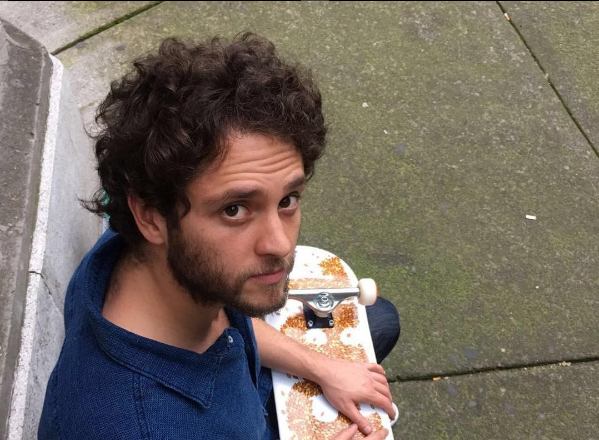 Ex 'RBD' Christopher Uckermann cambia drásticamente su look