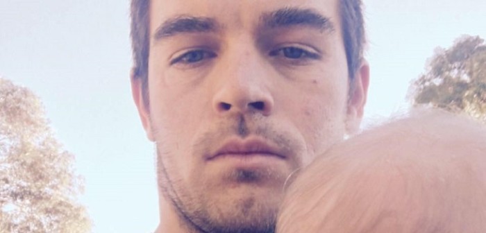 Padre comparte en Facebook la emotiva razón por la que se tatuó las huellas de su hijo