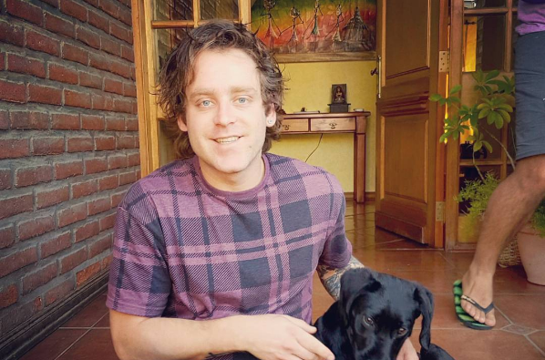 ¿Encontró el amor? Felipe Camus se luce junto a la guapa joven que lo conquistó