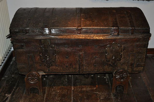 Padre descubrió un especial objeto en el baúl de juegos de su hijo que le cambió la vida