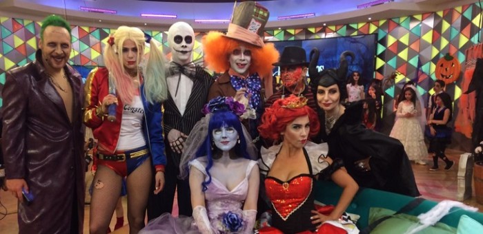 Tonka Tomicic derritió corazones con rudo y sexy disfraz en Bienvenidos