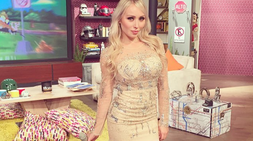 Daniella Chávez exige la salida de Pizzi con estas sensuales fotografías