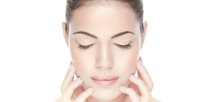 ¿Cómo podemos combatir la desagradable flacidez? La vitamina C es la indicada