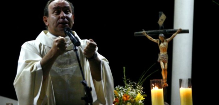 Exsacerdote Rodrigo Tupper dice estar feliz con su nueva vida: Pololea hace 3 meses