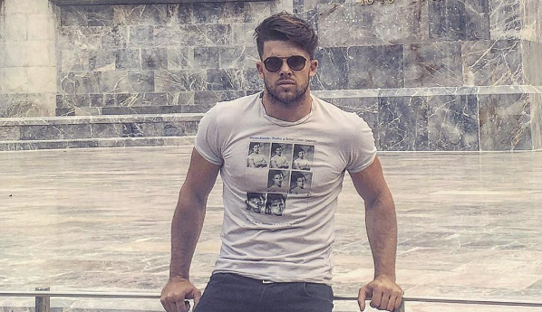 Leandro Penna comparte tierna foto de su infancia en Instagram: se llenó de halagos