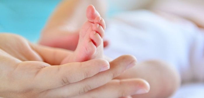 Pareja es acusada de matar y abusar sexualmente de su bebé de 11 meses en Argentina