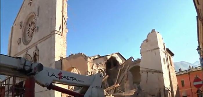 Fuerte sismo golpea nuevamente a Italia: es el más potente desde 1980