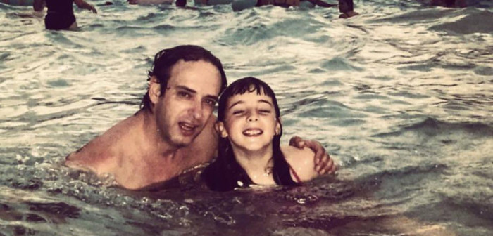 Hija de Gustavo Cerati cautiva en redes sociales por su gran parecido con el artista