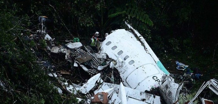Estos son los seis rescatados de los escombros tras accidente aéreo en Colombia