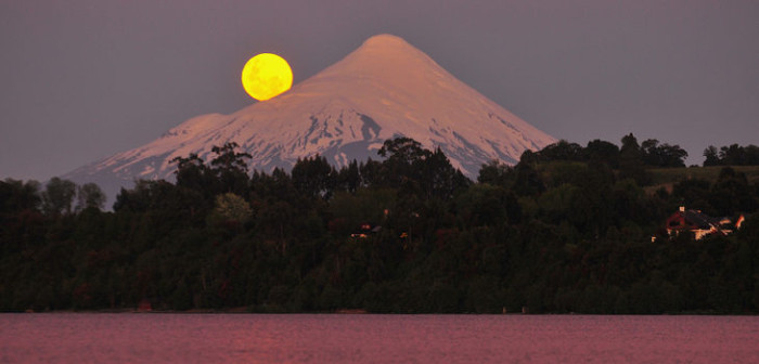 Volcán Osorno: La belleza que ofrece a turistas uno de los macizos más peligrosos de Chile