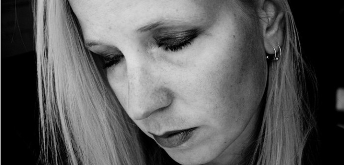 Madre mató a su hija de 4 años para tener intimidad con su pareja: le dio droga