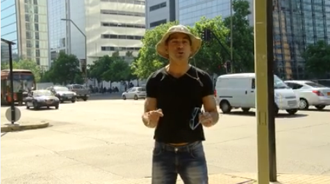 Jorge Alis se burla de Claudio Iturra con genial parodia a sus programas de viaje