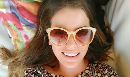 Millaray Viera luce en bikini su prominente guatita de embarazada